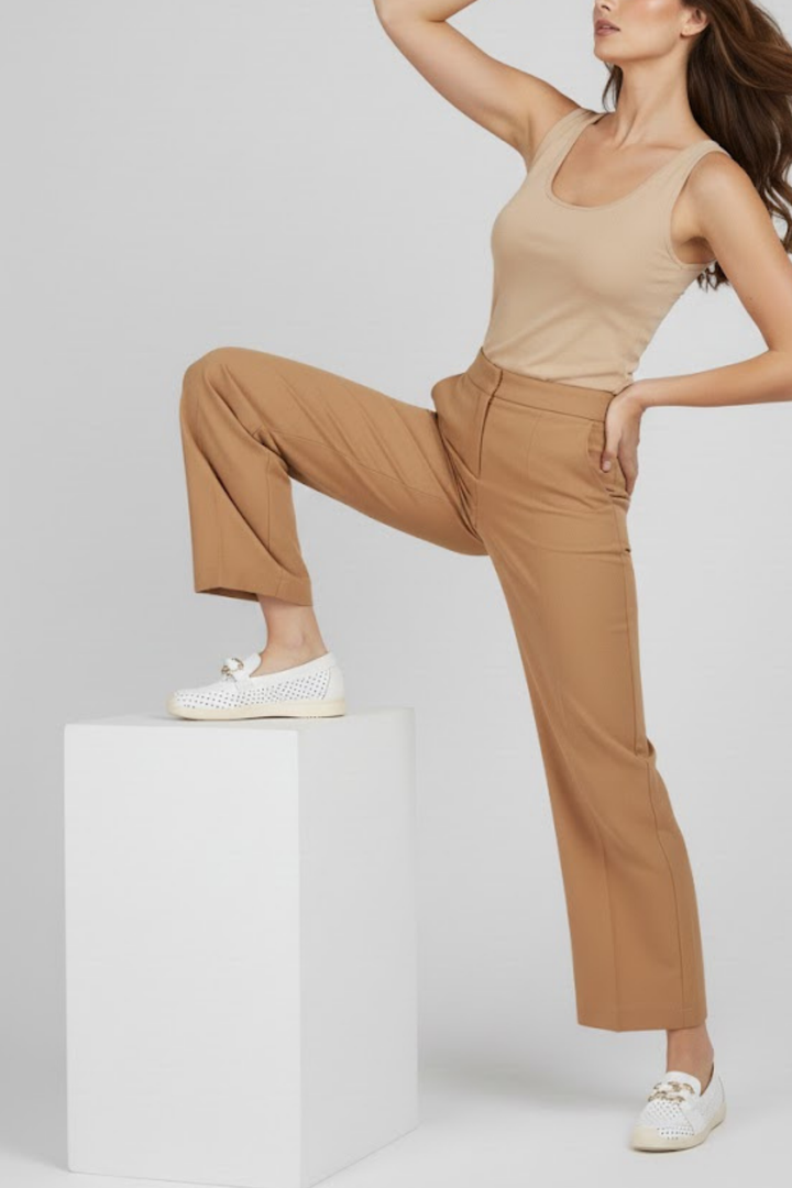 Riwan Kadın Beyaz Zincir Detaylı Babet Ayakkabı