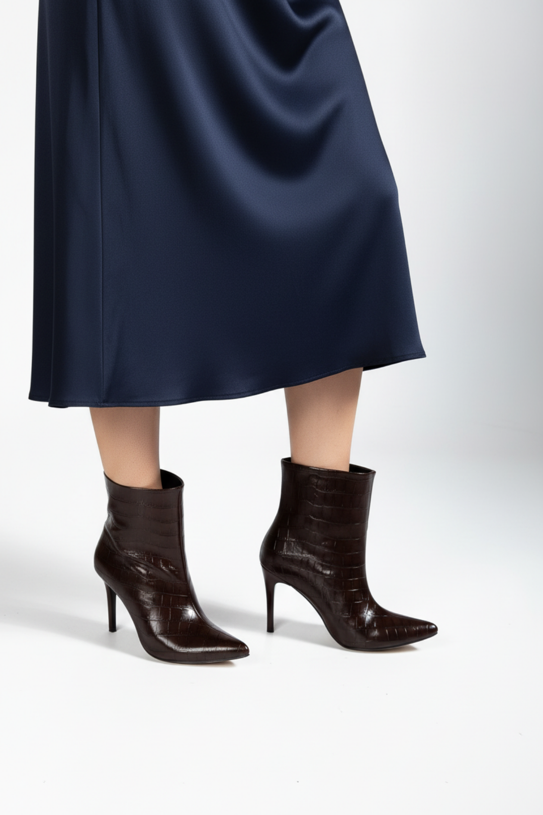 Mirelle Kadın Kahve Kroko Sivri Burun İnce Topuk Bot