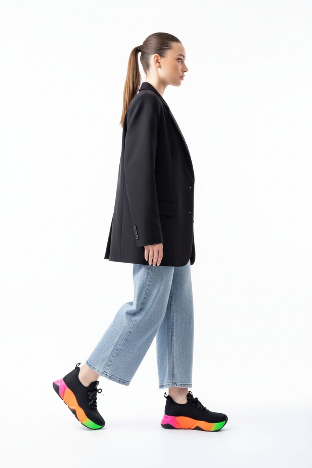 Brumli Siyah Bağcıklı Fileli Renkli Taban Günlük Kadın Spor Ayakkabı RS-400SYHM