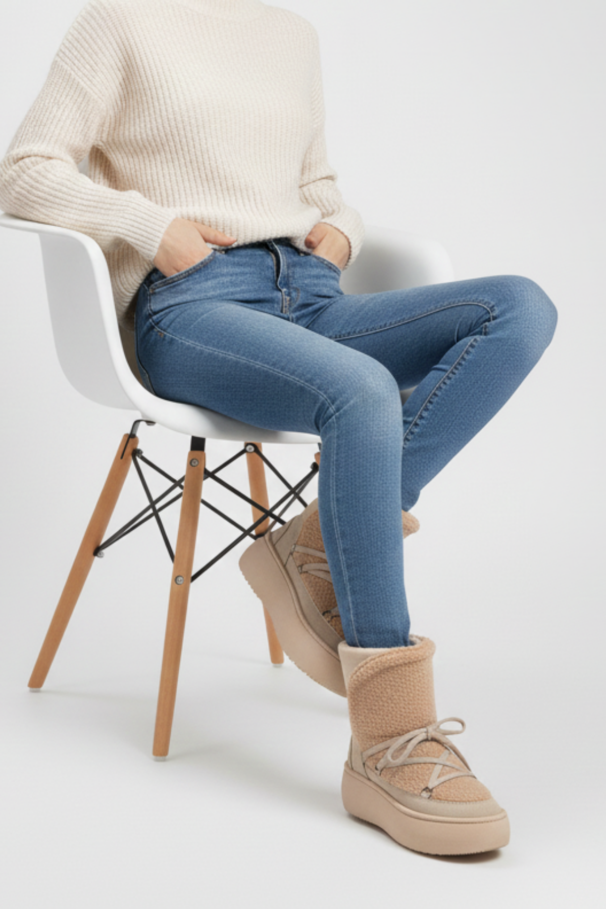 Pelomi Kadın Kalın Taban Paraşüt Kumaş Bej Kar Botu