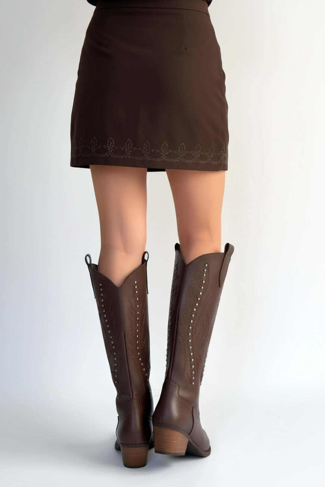 Meof Kadın Acı Kahve Nakış Detaylı Topuklu Çizme