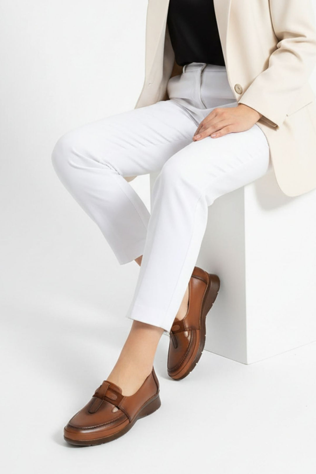 Adey Kadın Hakiki Deri Taba Günlük Ayakkabı