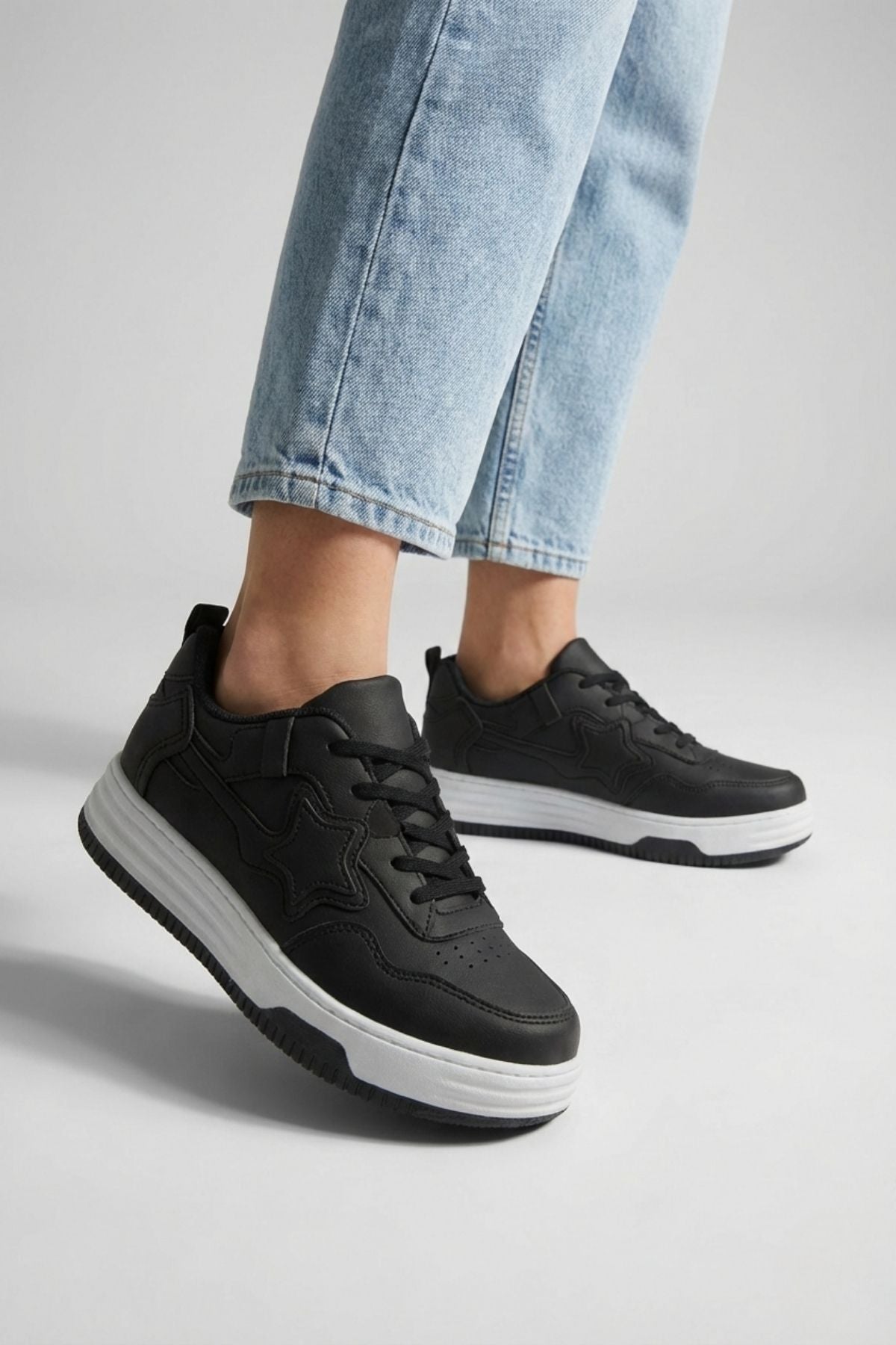 Belyan Kadın Siyah Spor Ayakkabı