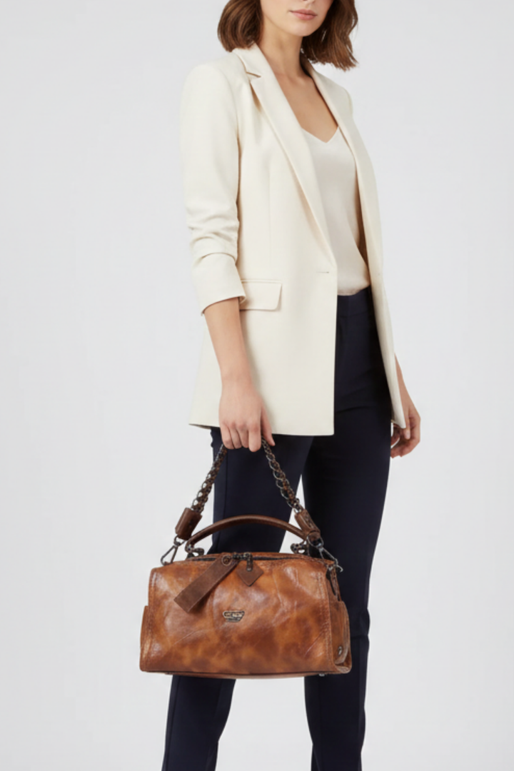 Sentosa Kadın Zincir Detaylı El Çantası