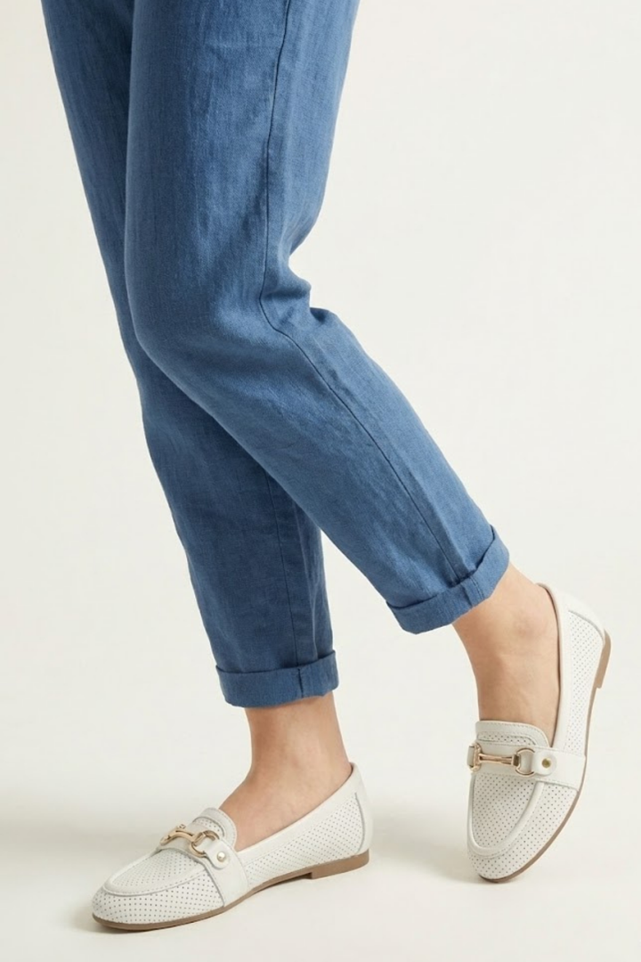 Rain Kadın Beyaz Delikli Detaylı Babet Ayakkabı