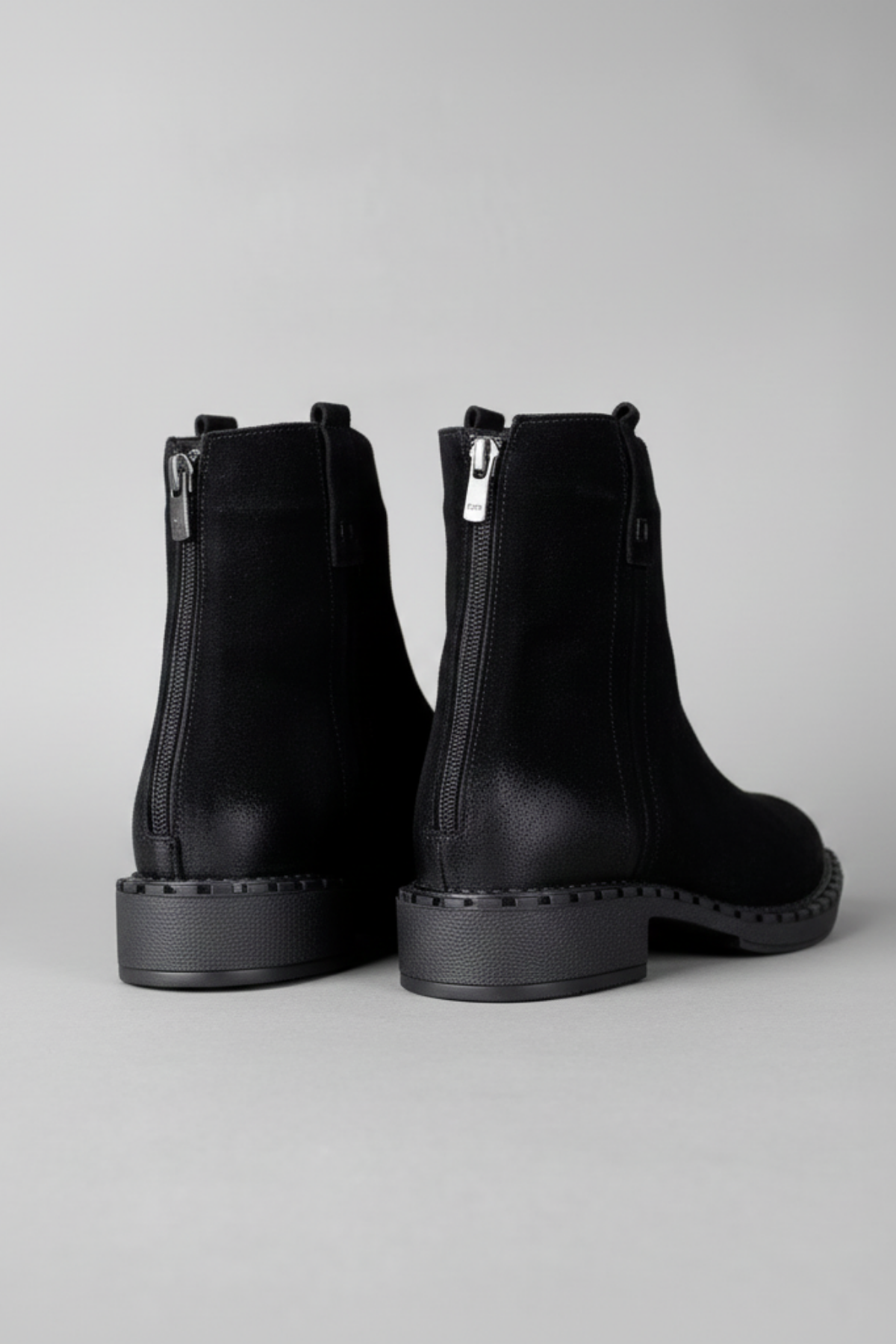 Bestra Kadın Hakiki Süet Deri Siyah Bot