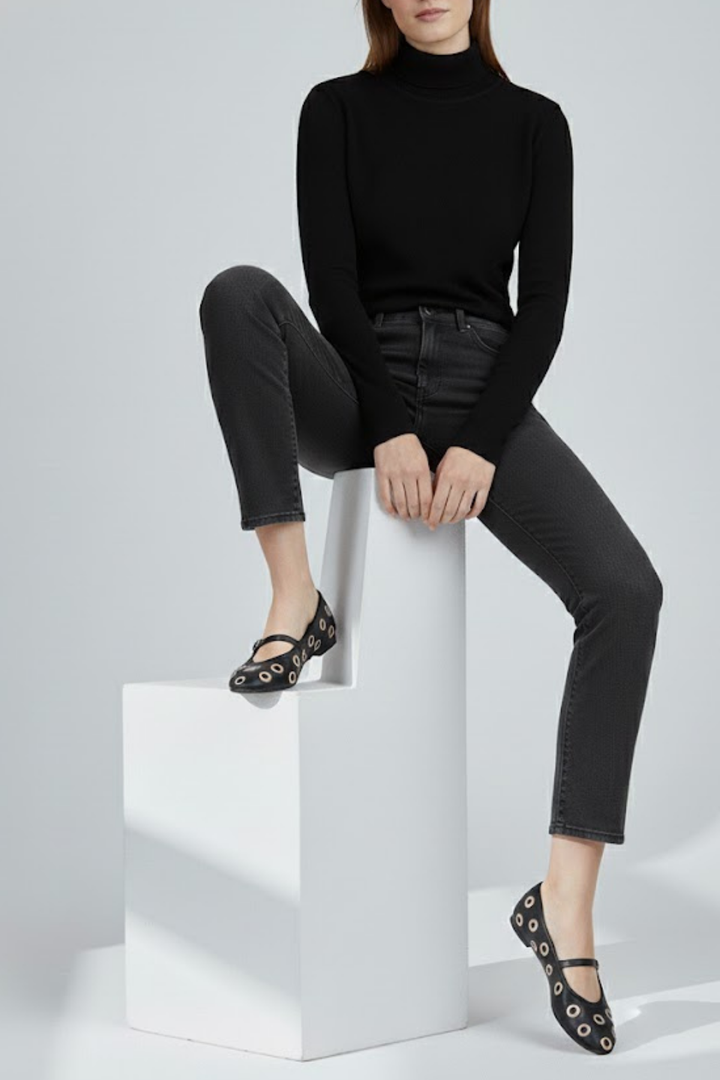 Tinta Kadın Siyah Metal Delikli Babet Ayakkabı