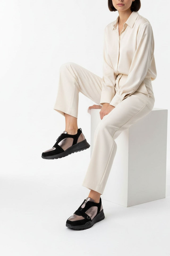 Robigo Kadın Hakiki Süet Deri Siyah Spor Ayakkabı