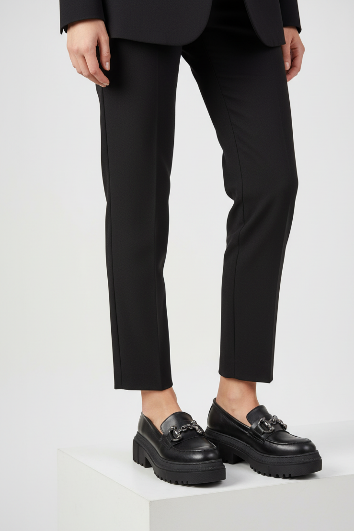 Lyova Tokalı Siyah Kadın Loafer Ayakkabı