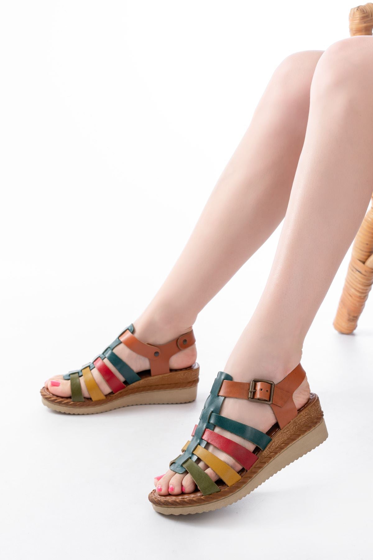 Djalo Multi  Hakiki Deri Dolgu Topuklu Kadın Sandalet