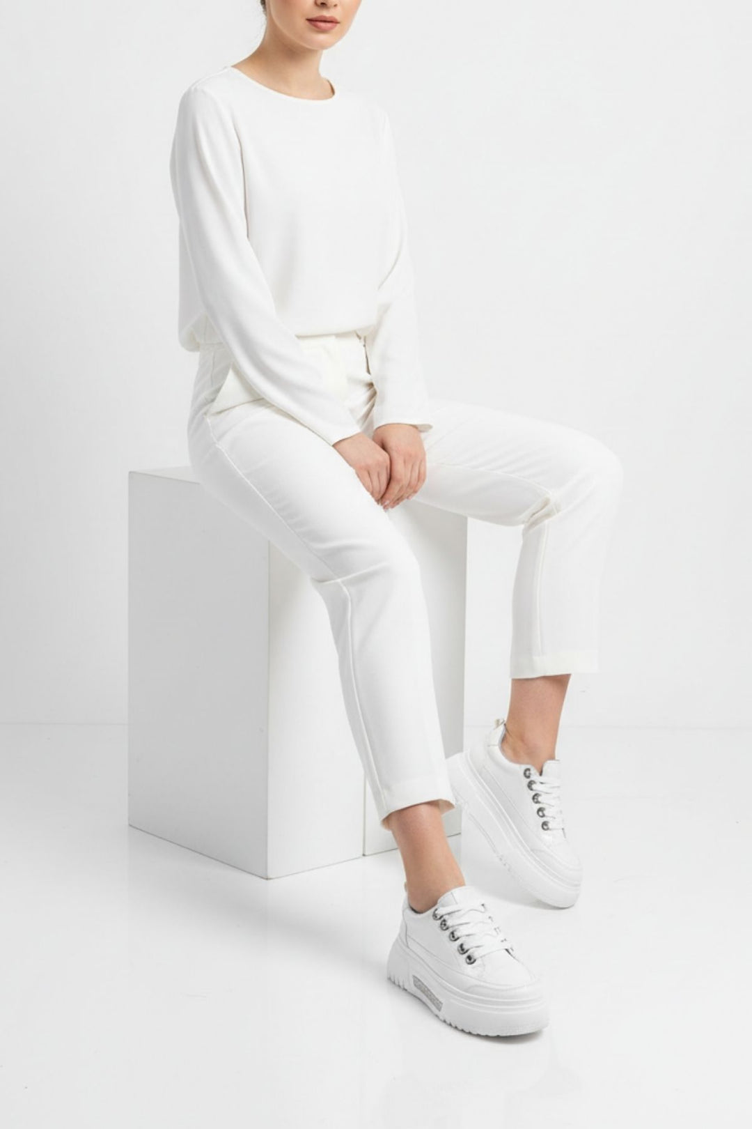 Sauran Kadın Beyaz Spor Ayakkabı