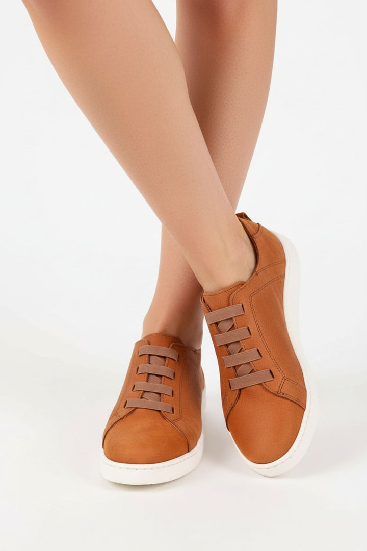 Corun Kadın Taba Nubuk Hakiki Deri Günlük Ayakkabı