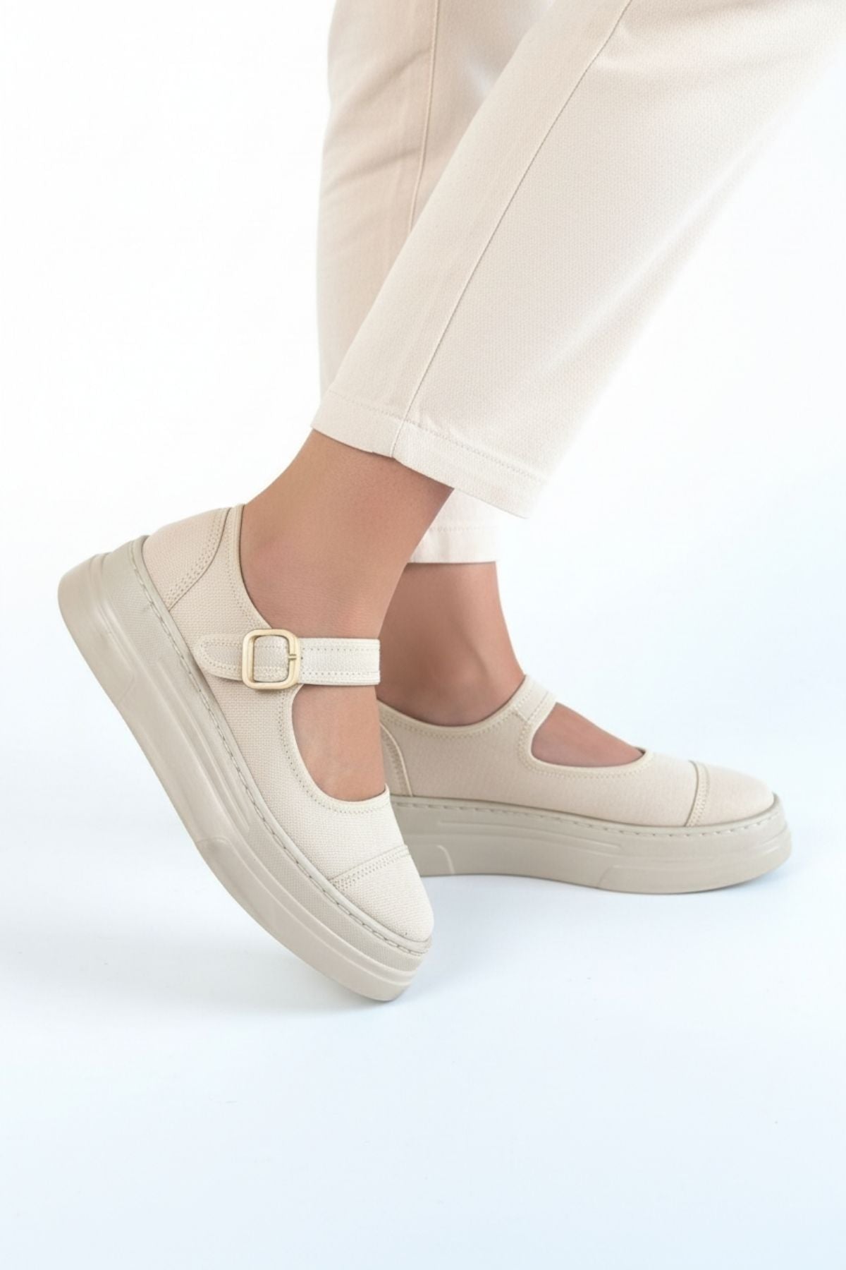 Lunni Kadın Bej Keten Bantlı Babet Ayakkabı