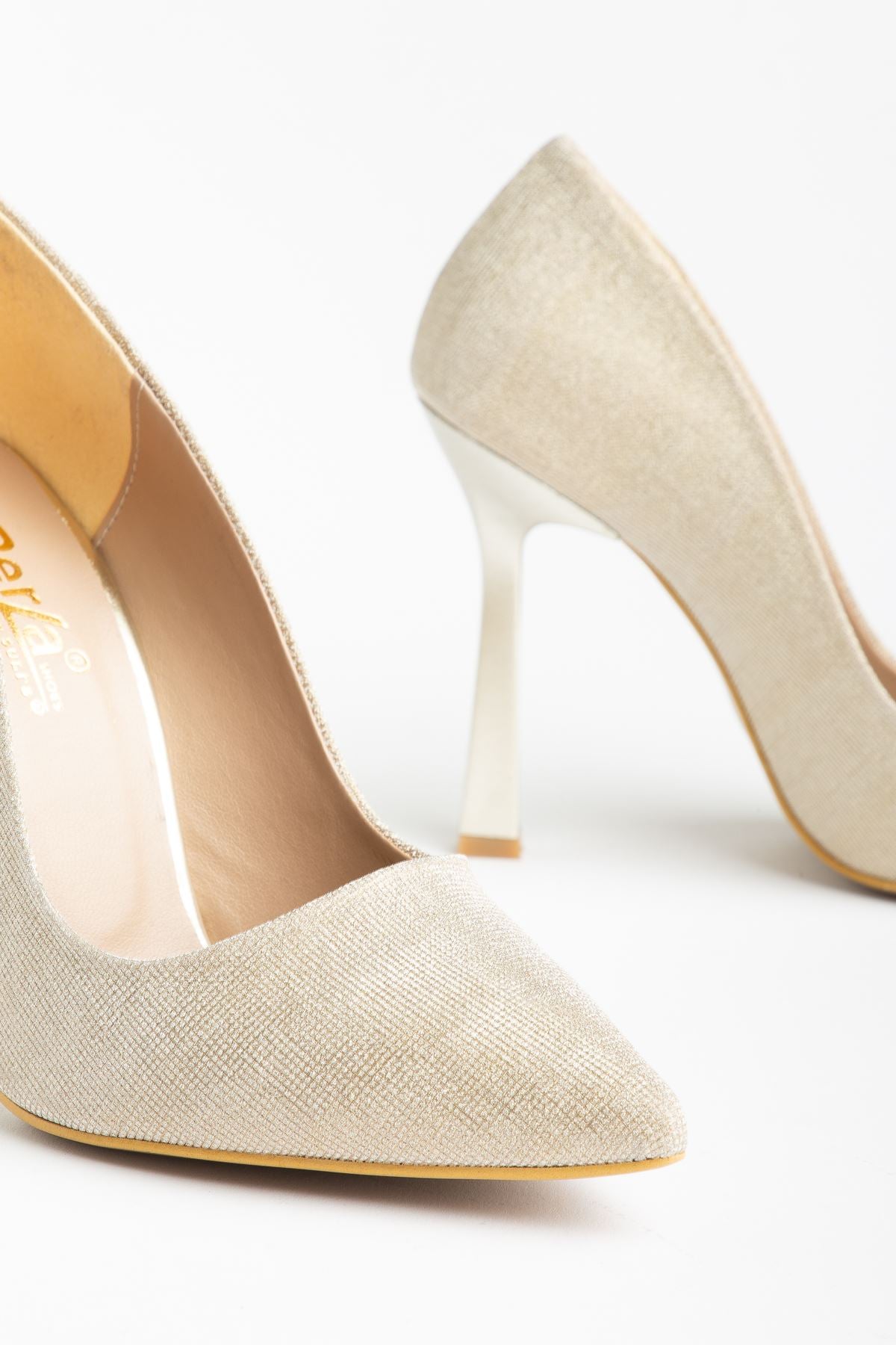 Elmery Altın Palermo Kadın Topuklu Stiletto Ayakkabı