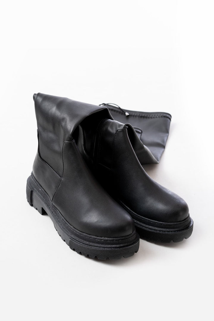 Lilyaz Siyah Fermuarlı Diz Üstü Bağcıklı Çorap Kadın Çizme 812-2194SYH