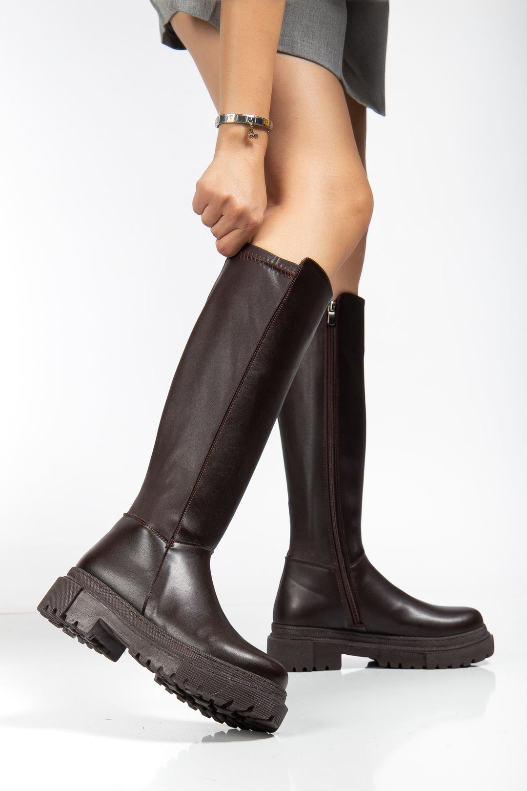 Halbert Kahverengi Fermuarlı Kadın Çizme