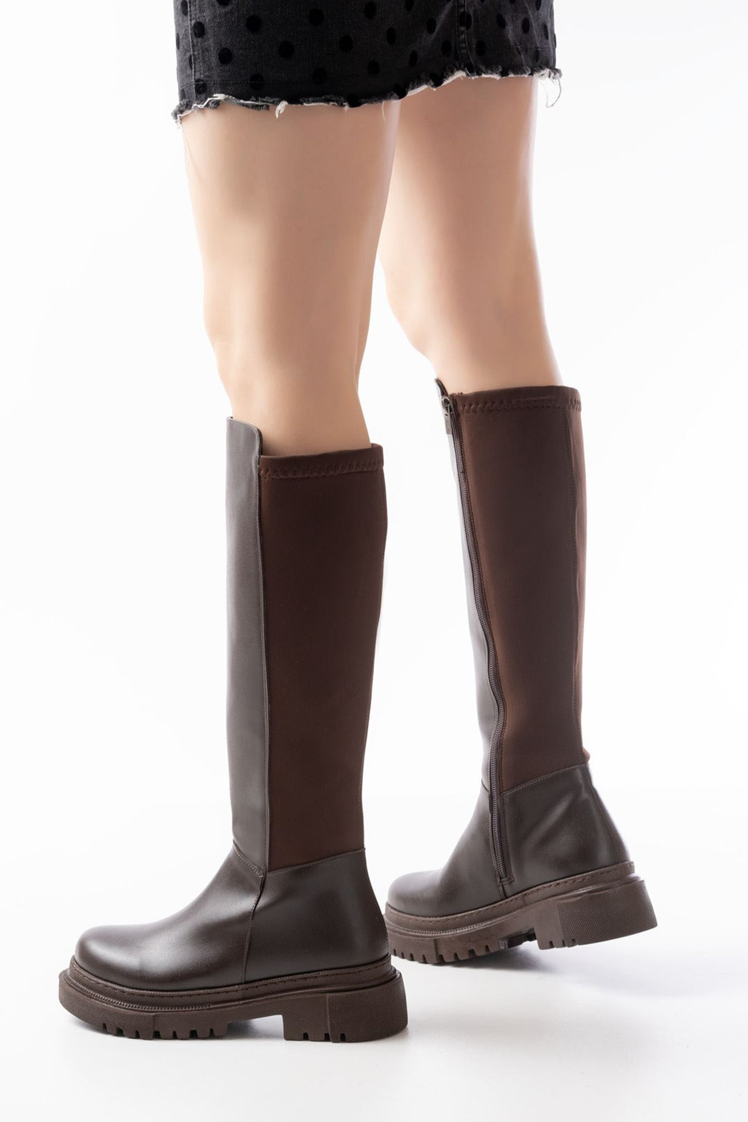 Razye Kahve Arkası Streç Fermuarlı Kadın Çizme