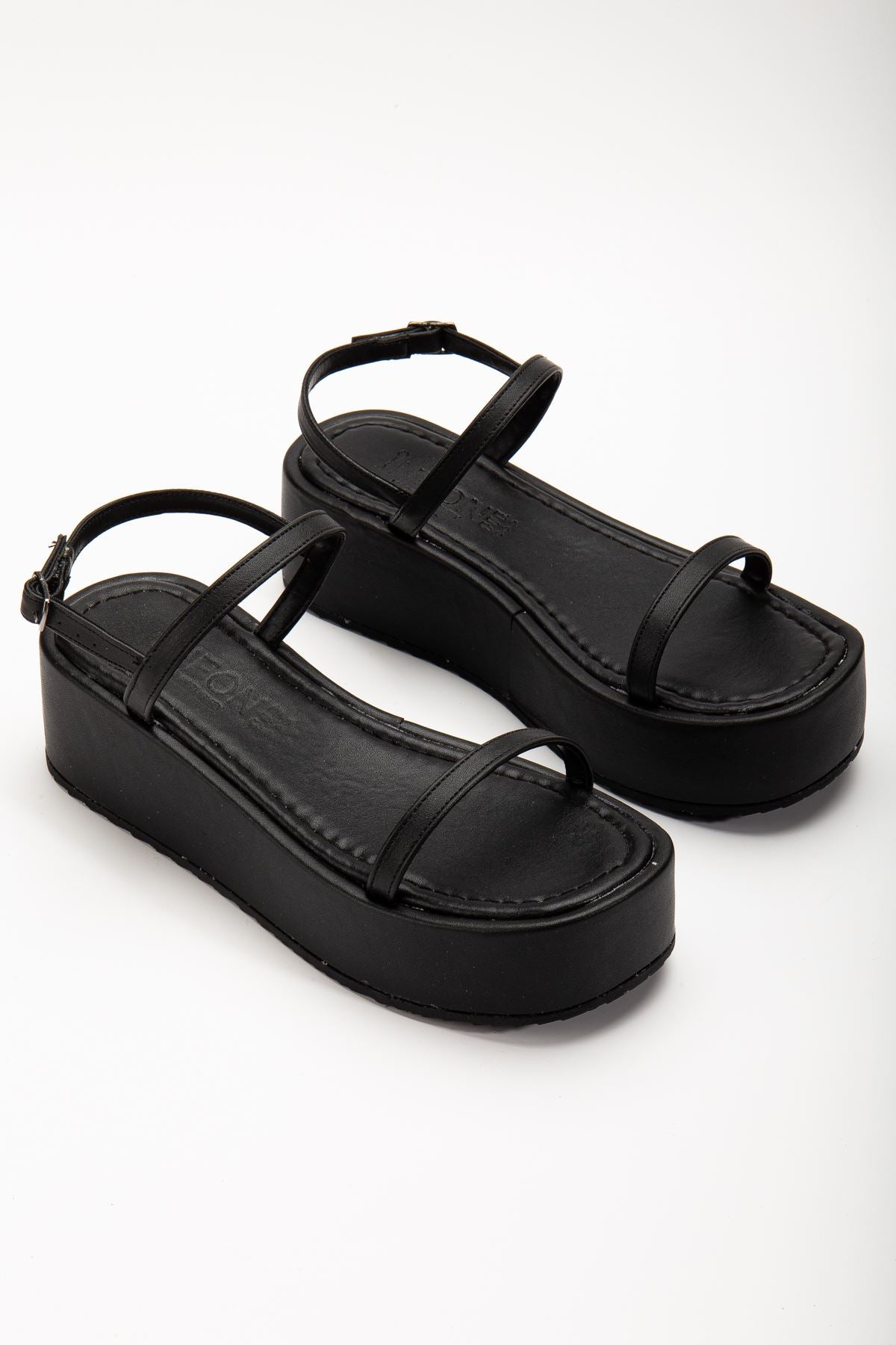Adove Siyah Dolgu Topuk Kadın Sandalet