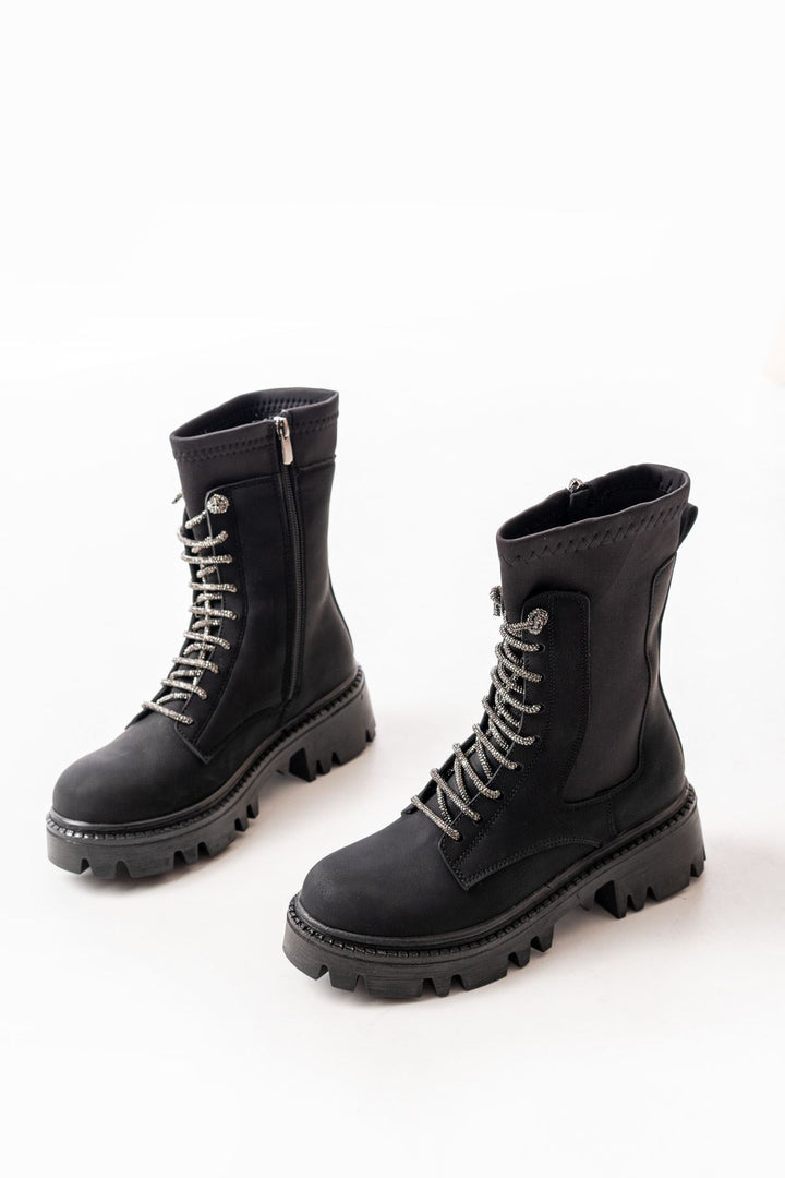 Badel Siyah Zümrüt Düz Topuklu Bağcıklı Fermuarlı Kadın Bot