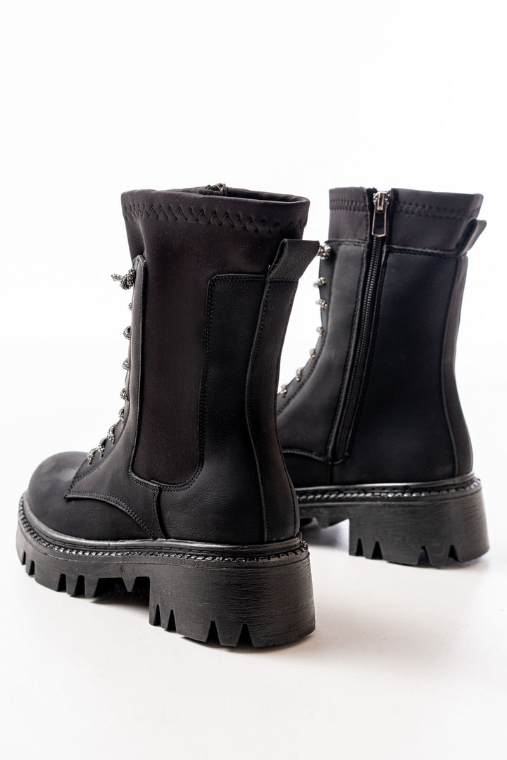 Badel Siyah Zümrüt Düz Topuklu Bağcıklı Fermuarlı Kadın Bot