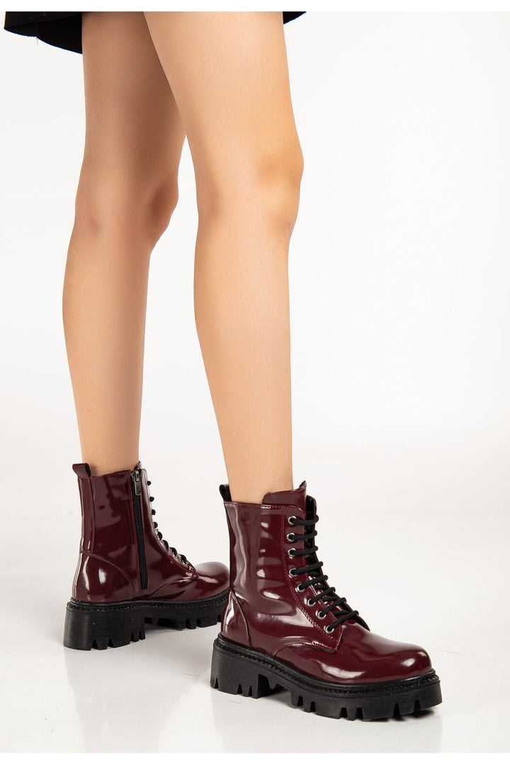 Belcan Bordo Rugan Bağcıklı Fermuarlı Kadın Bot