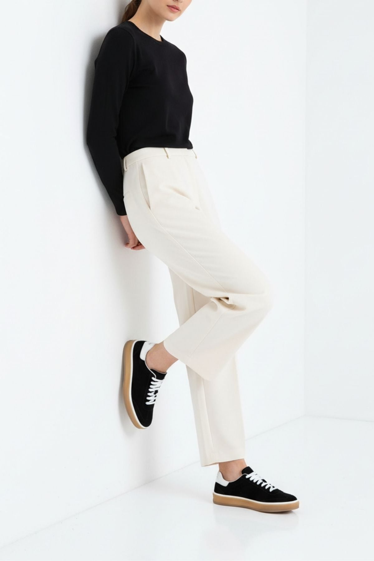 Vulca Kadın Hakiki Süet Deri Siyah Spor Ayakkabı