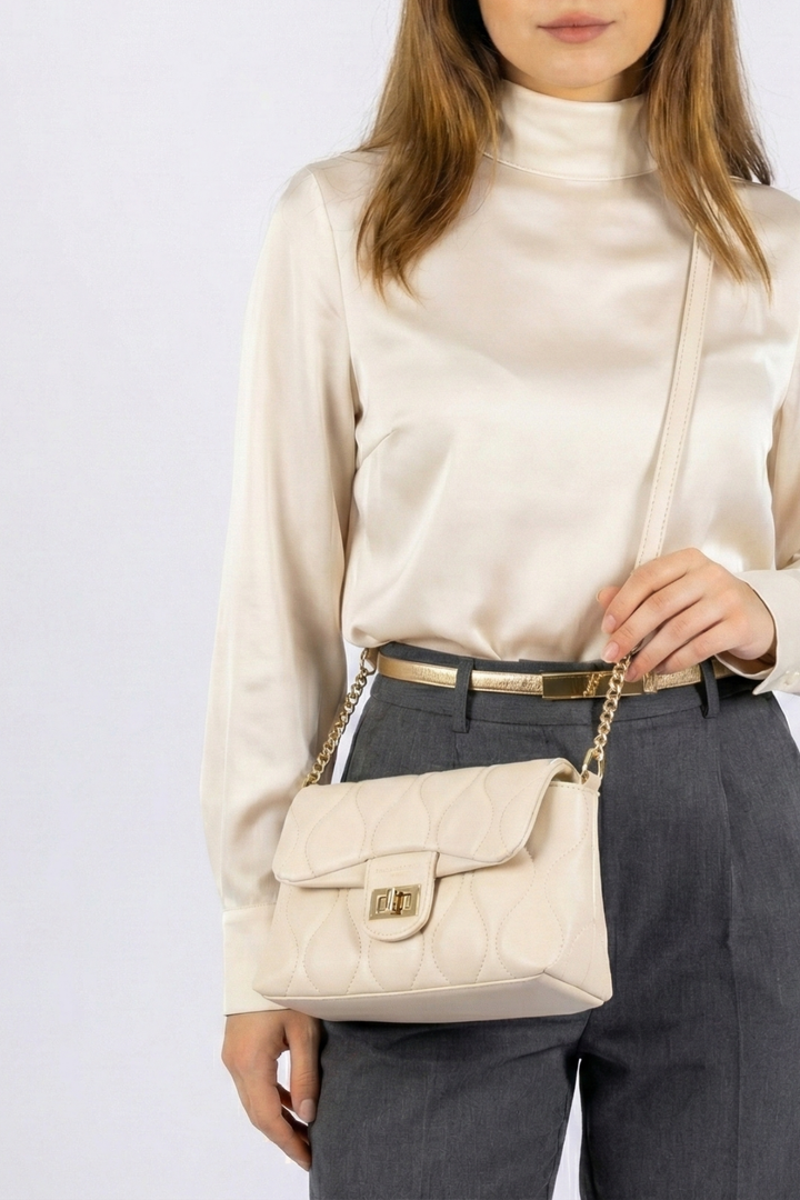 David Jones Kumaga Kadın Kapitone Çapraz Çanta CM6700F