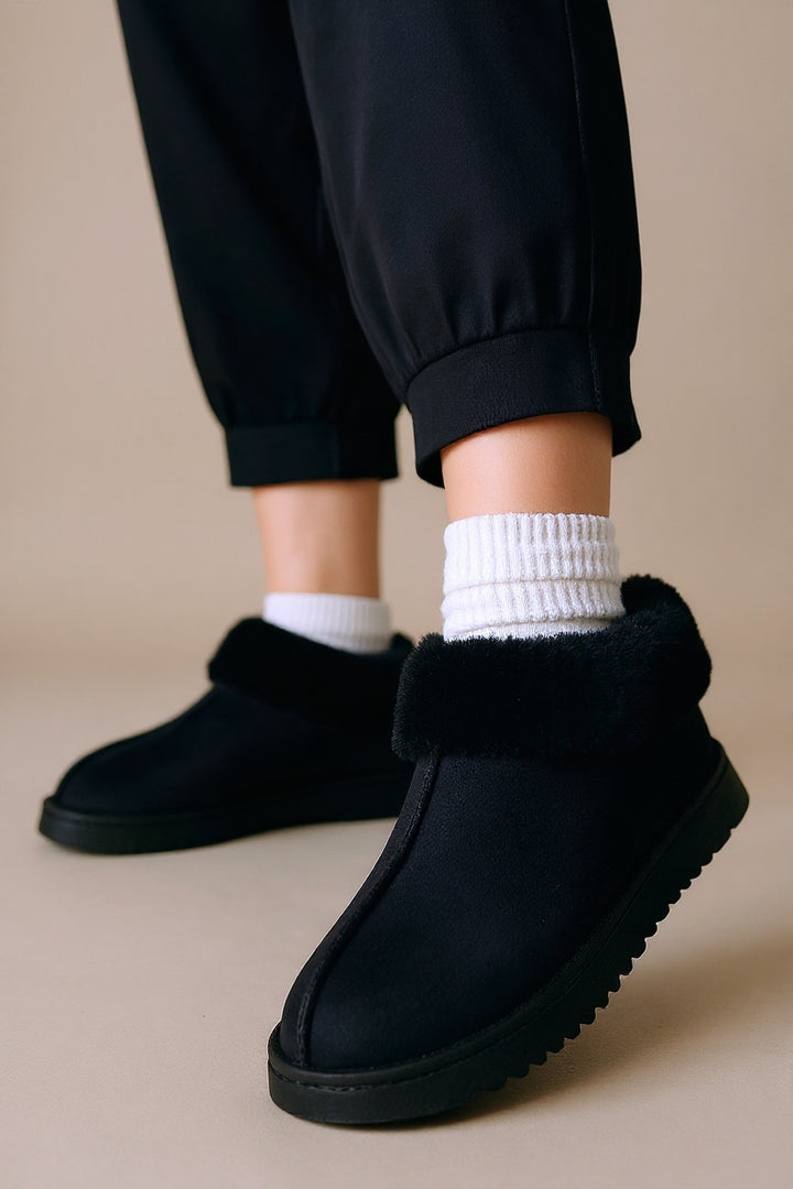 Abby Kadın Siyah Süet İçi Kürklü Bot