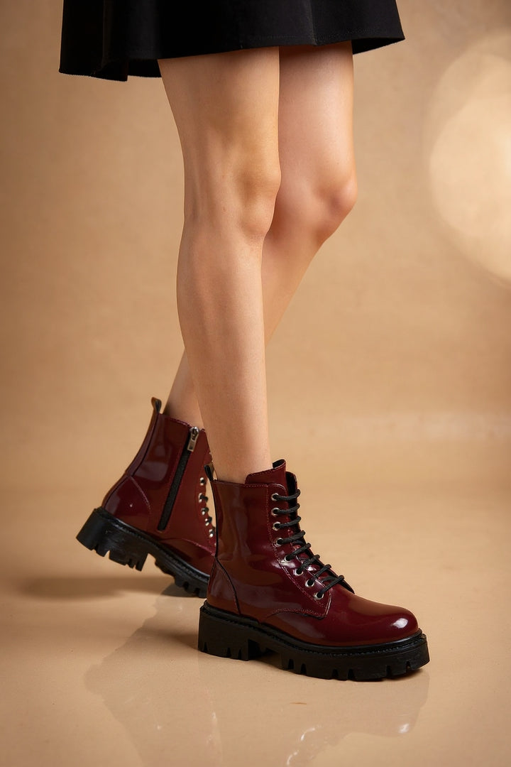 Belcan Bordo Rugan Bağcıklı Fermuarlı Kadın Bot