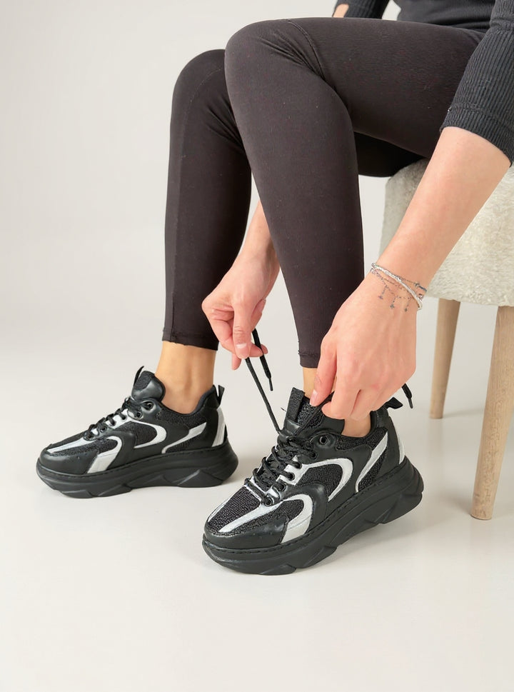 Cata Kadın Siyah Spor Ayakkabı