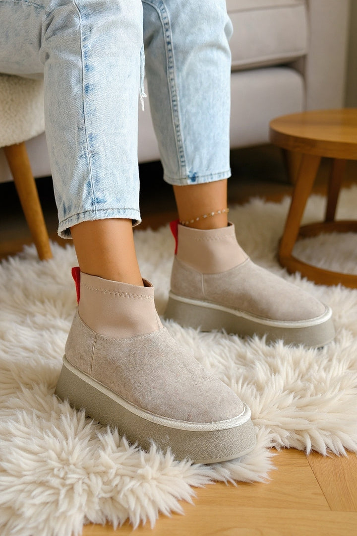 Cuen Kadın Bej Streç Boğazlı Kürklü Süet Bot