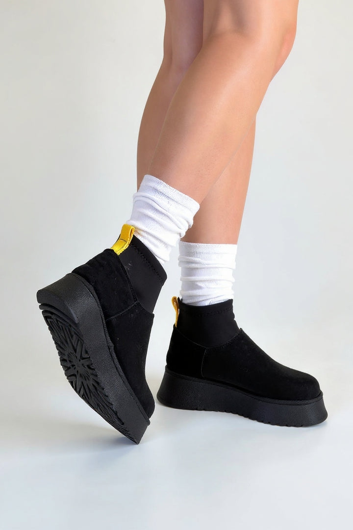 Cuen Kadın Siyah Streç Boğazlı Kürklü Süet Bot