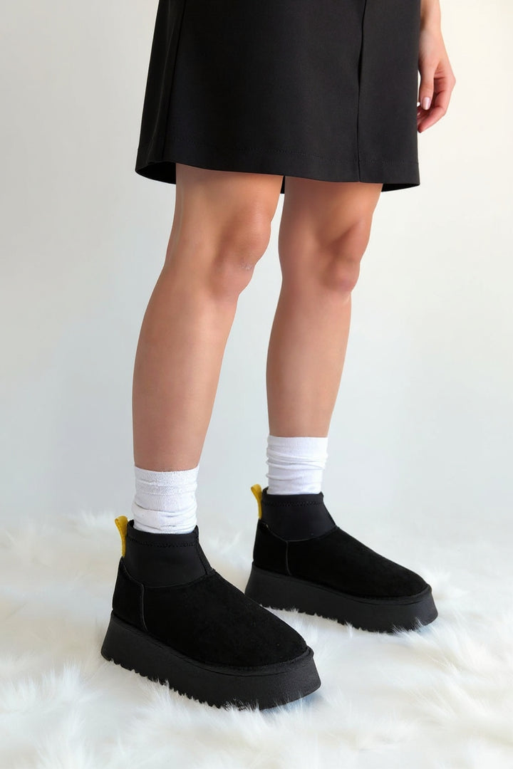 Cuen Kadın Siyah Streç Boğazlı Kürklü Süet Bot