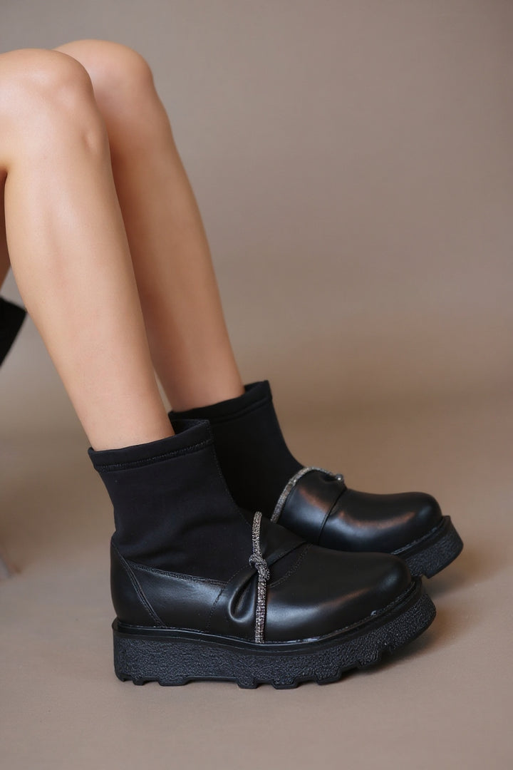 Dewn Kadın Siyah Streç Üst Detaylı Platform Bot