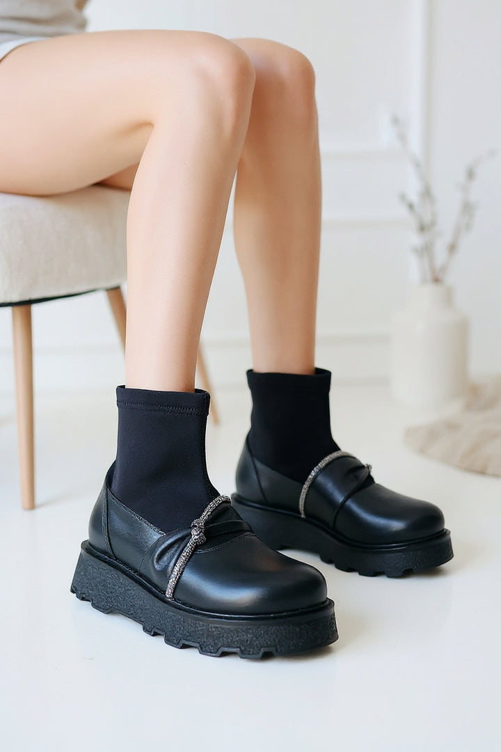 Dewn Kadın Siyah Streç Üst Detaylı Platform Bot