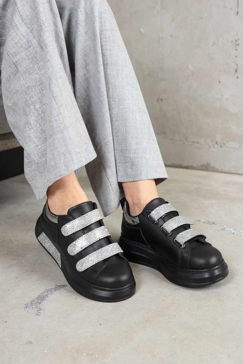 Elika Kadın Siyah Simli Cırt Cırtlı Spor Ayakkabı