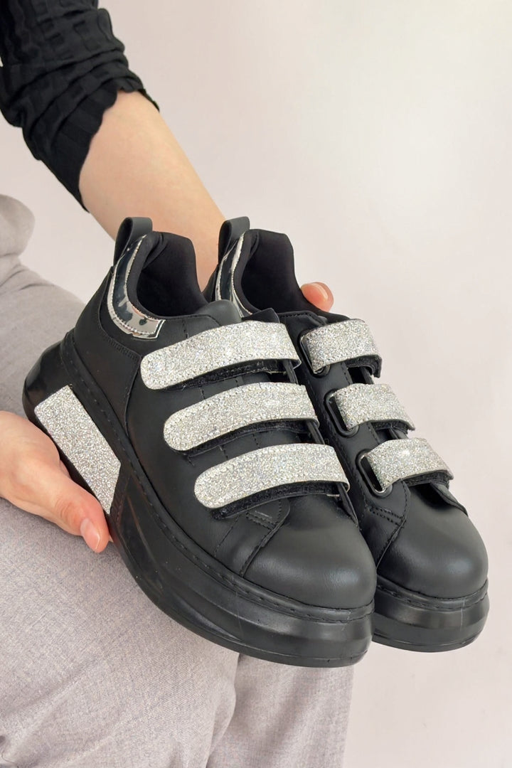Elika Kadın Siyah Simli Cırt Cırtlı Spor Ayakkabı