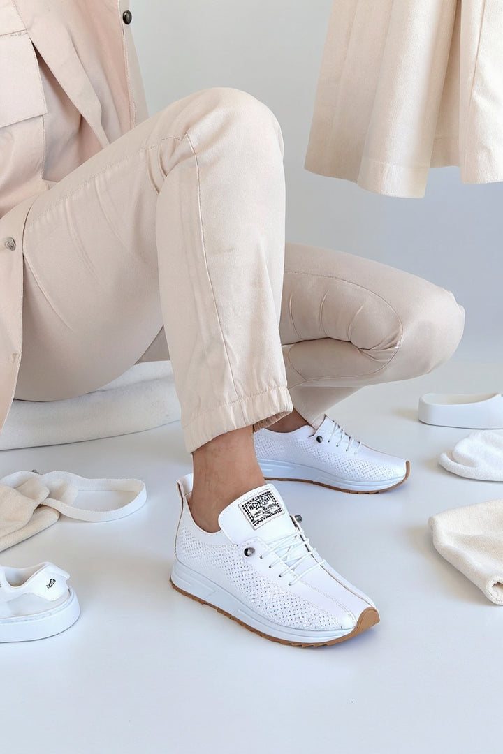 Fiert Kadın Beyaz Bağcıklı Spor Ayakkabı