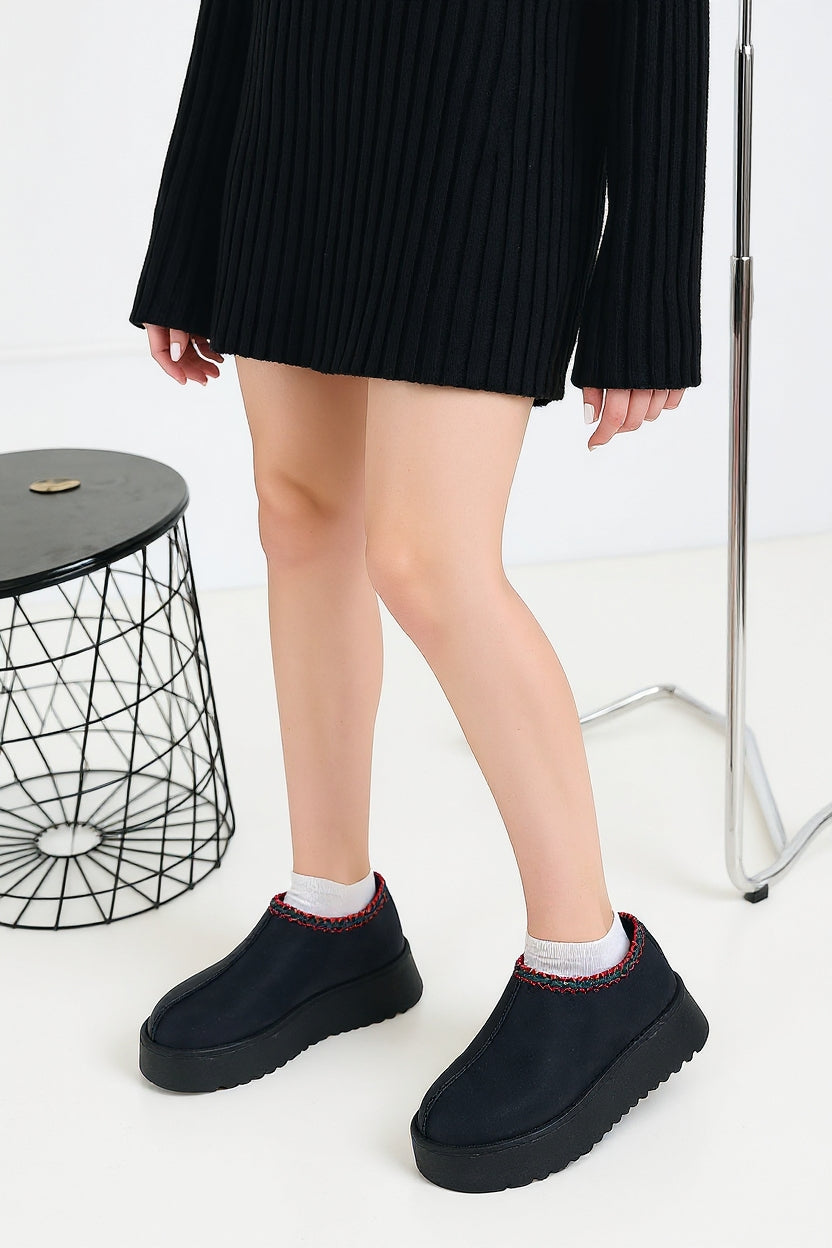 Foyk Kadın Siyah İçi Kürklü Süet Bot