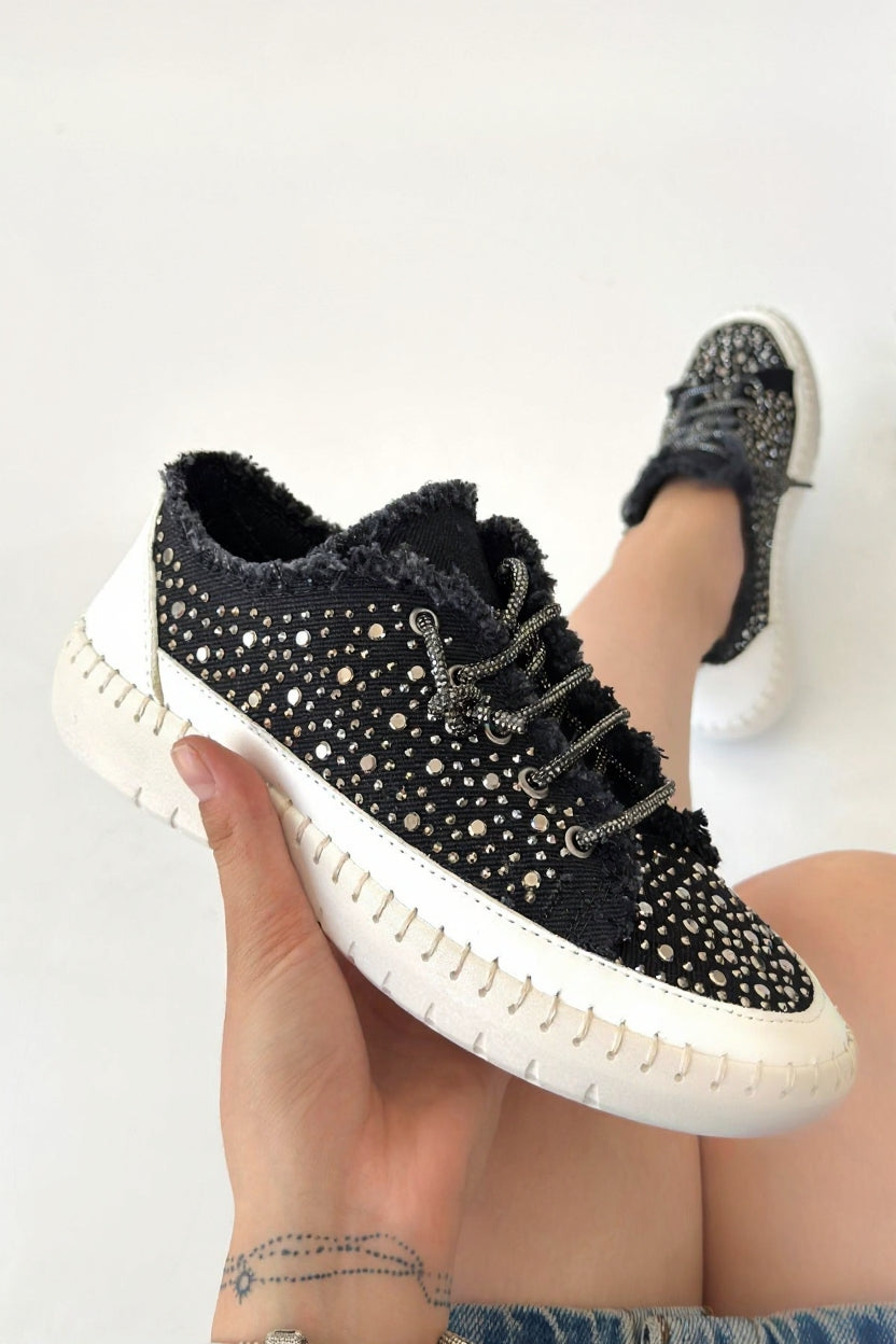 Guji Kadın Kot Bağcıklı Taş Detaylı Spor Ayakkabı