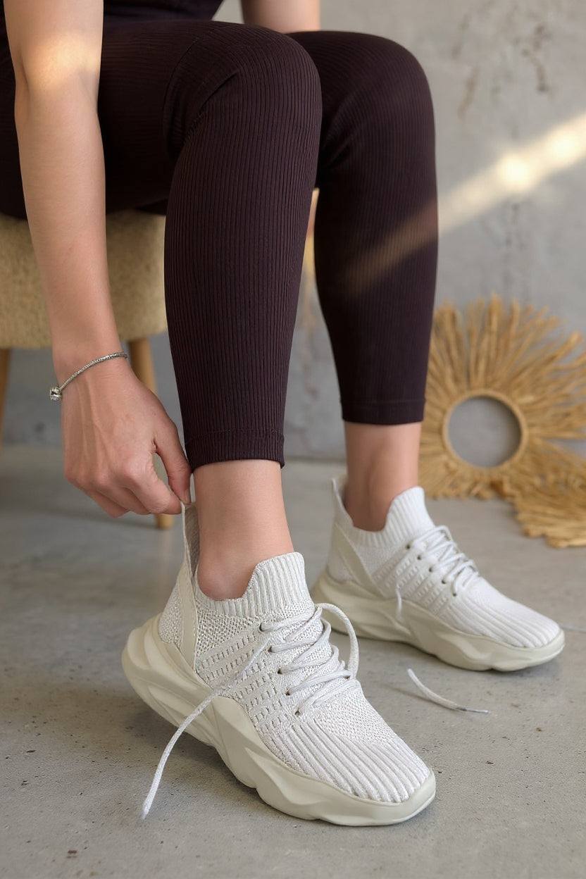 Henta Kadın Bej Kalın Taban Triko Spor Ayakkabı