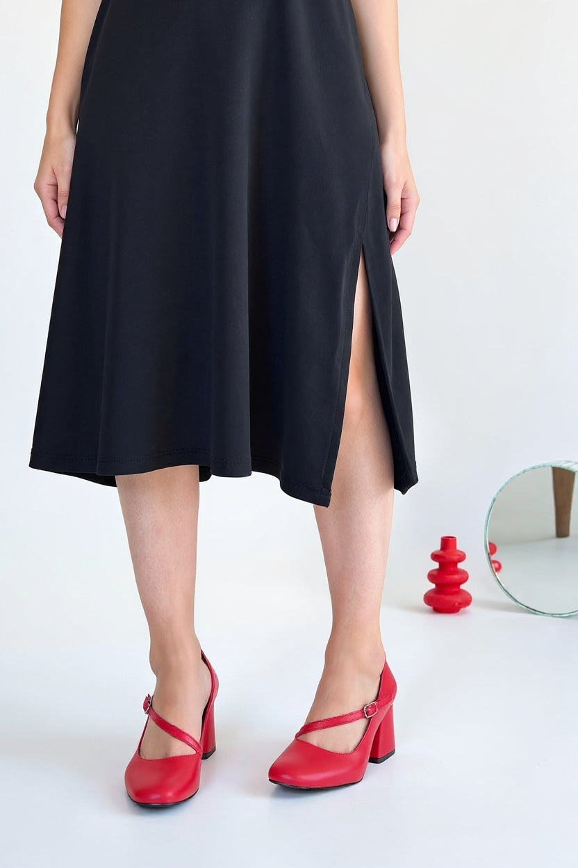 Kier Kadın Kırmızı Kapalı Burun Topuklu Ayakkabı