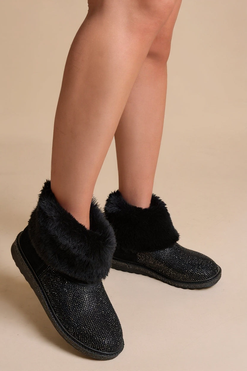 Linka Kadın Siyah Süet Siyah Boncuk İşlemeli Bot