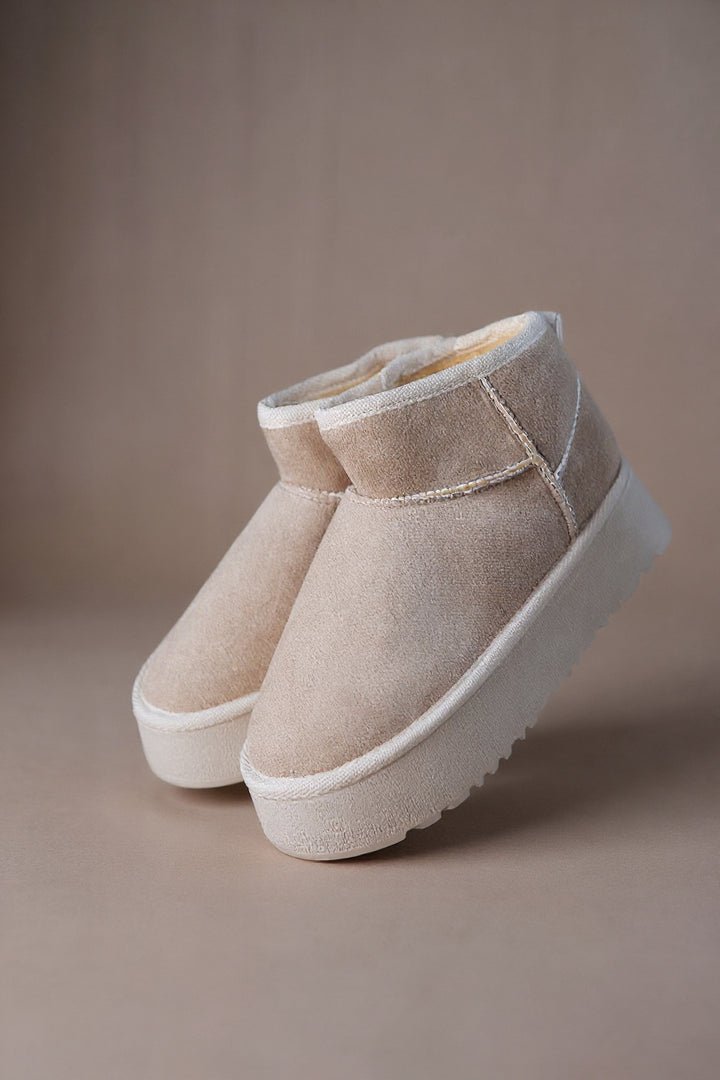 Linne Kadın Bej İçi Kürklü Bot