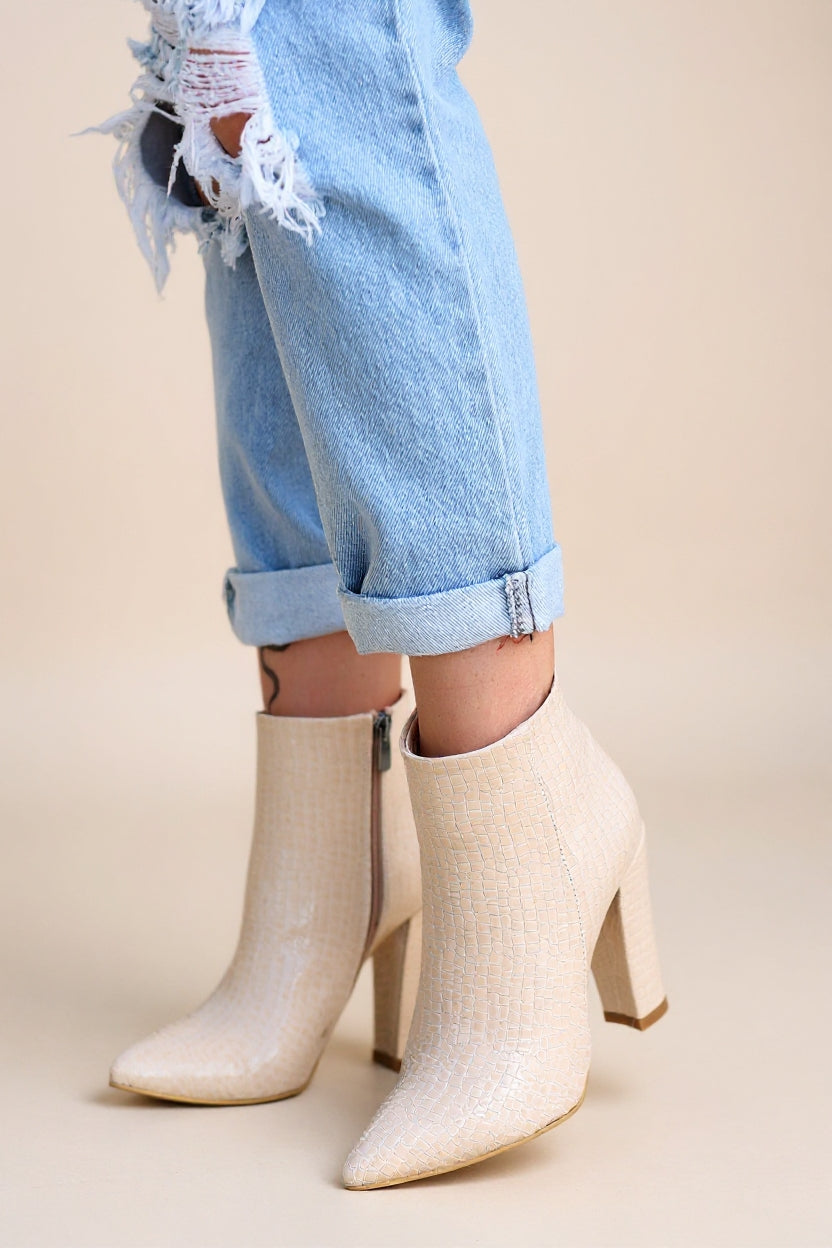 Loora Kadın Ten Kroko Desenli Topuklu Bot