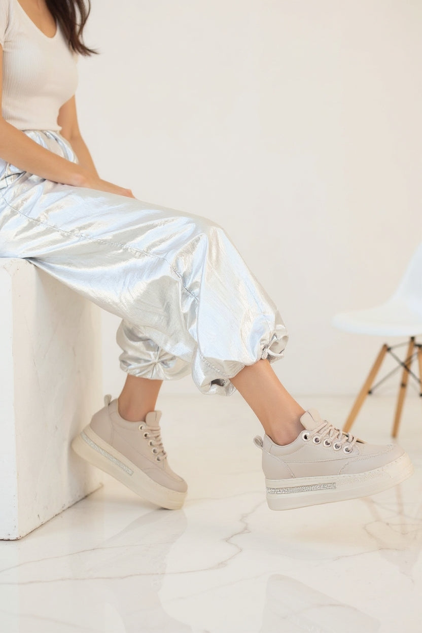 Lulu Kadın Bej Gizli Topuklu Bağcıklı Spor Ayakkabı