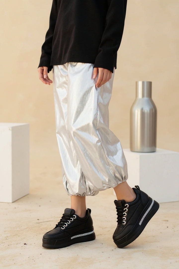 Lulu Kadın Siyah Gizli Topuklu Bağcıklı Spor Ayakkabı