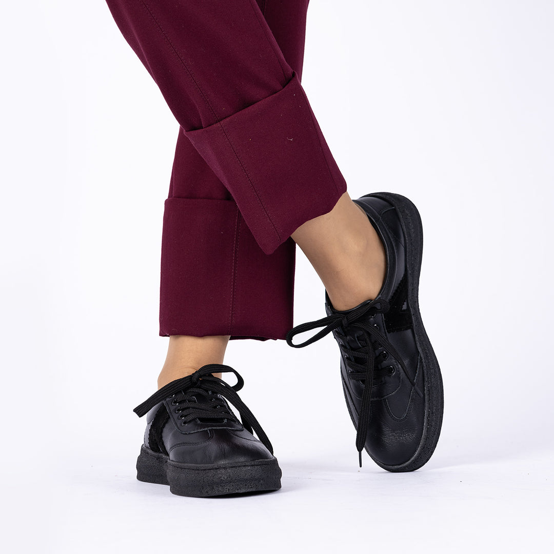 Ervis Kadın Hakiki Deri Siyah Günlük Ayakkabı