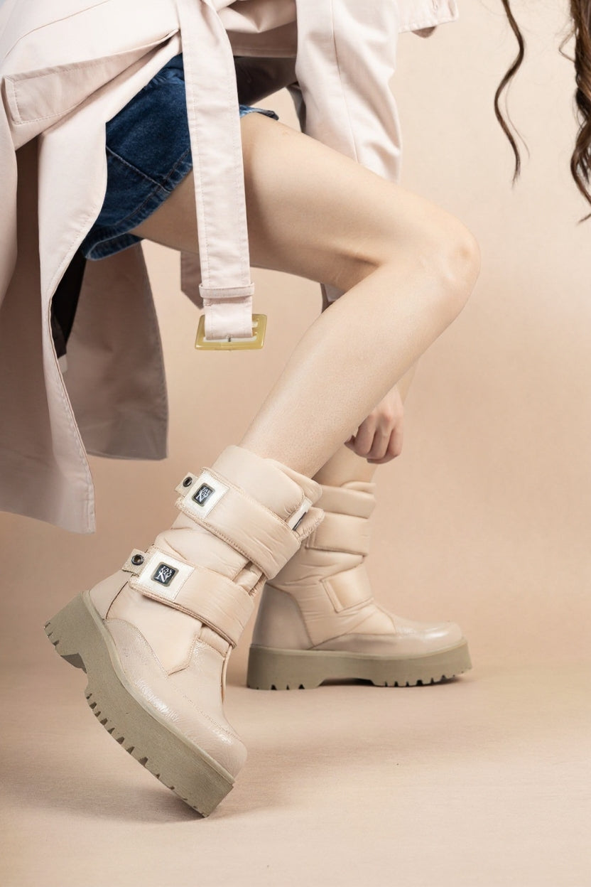 Masah Kadın Nude Rugan Cırt Cırtlı Kar Botu