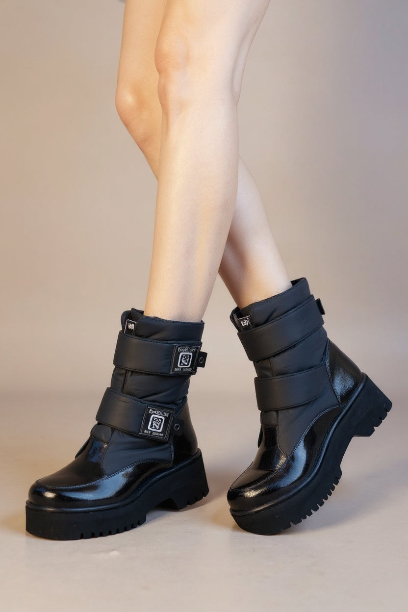 Masah Kadın Siyah Rugan Cırt Cırtlı Kar Botu